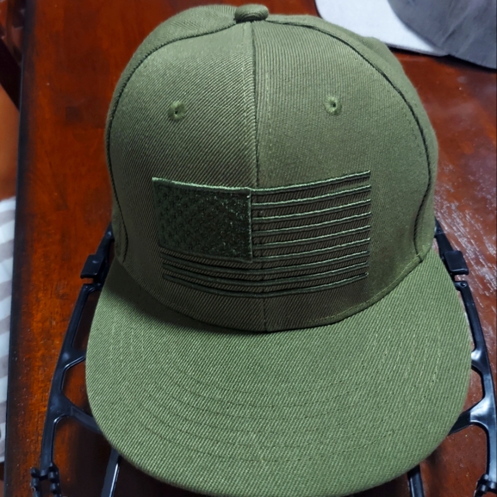 Men's baseball cap, golf hat or dress up. Patriotic USA Flag Military Green NWOT